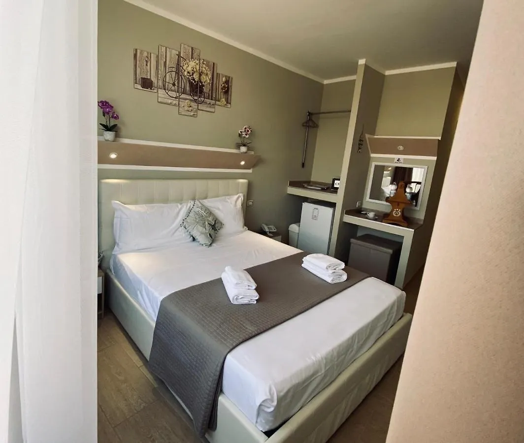 Atico Hotel Desenzano del Garda