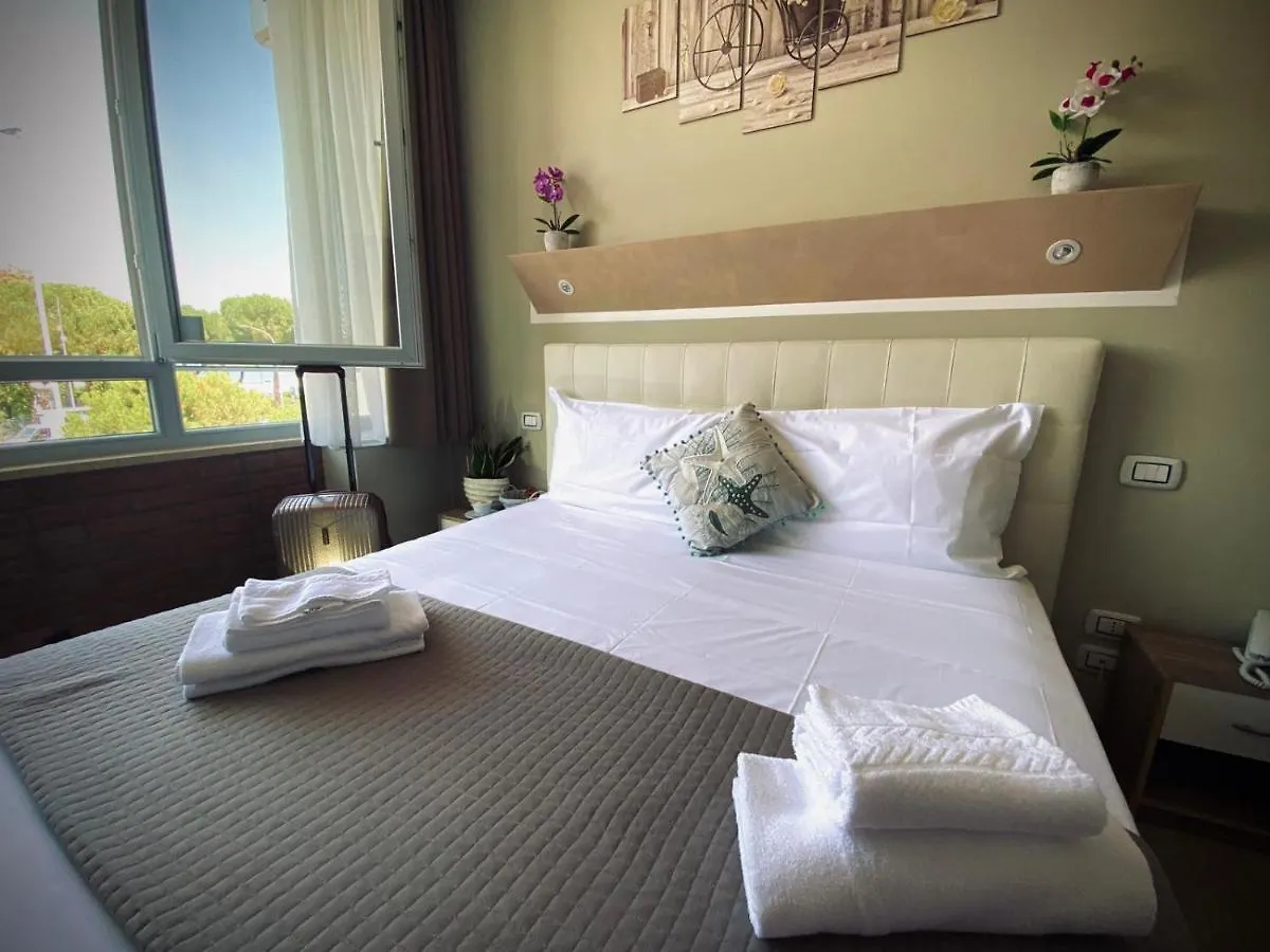 Atico Hotel Desenzano del Garda 3*,  Italien