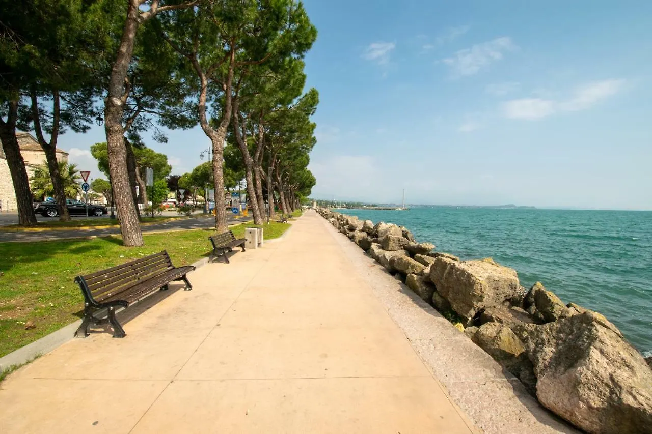Atico Hotel Desenzano del Garda